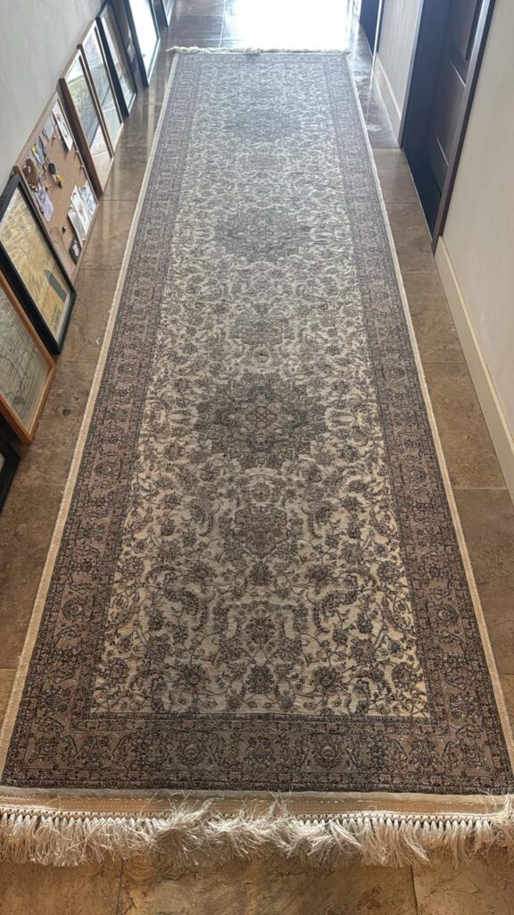 Carpet-steam-cleaning
