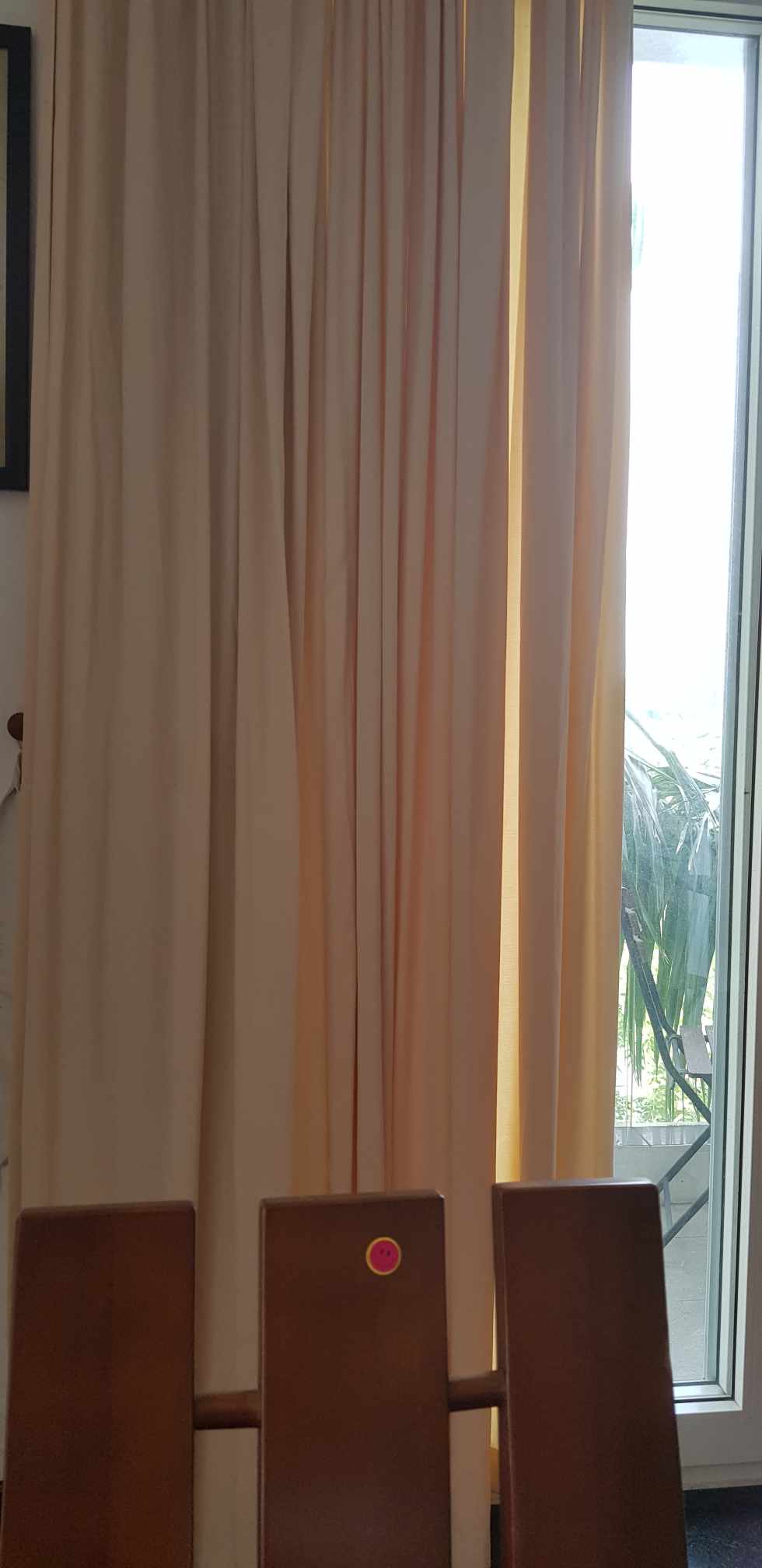 Curtain-cleaning 