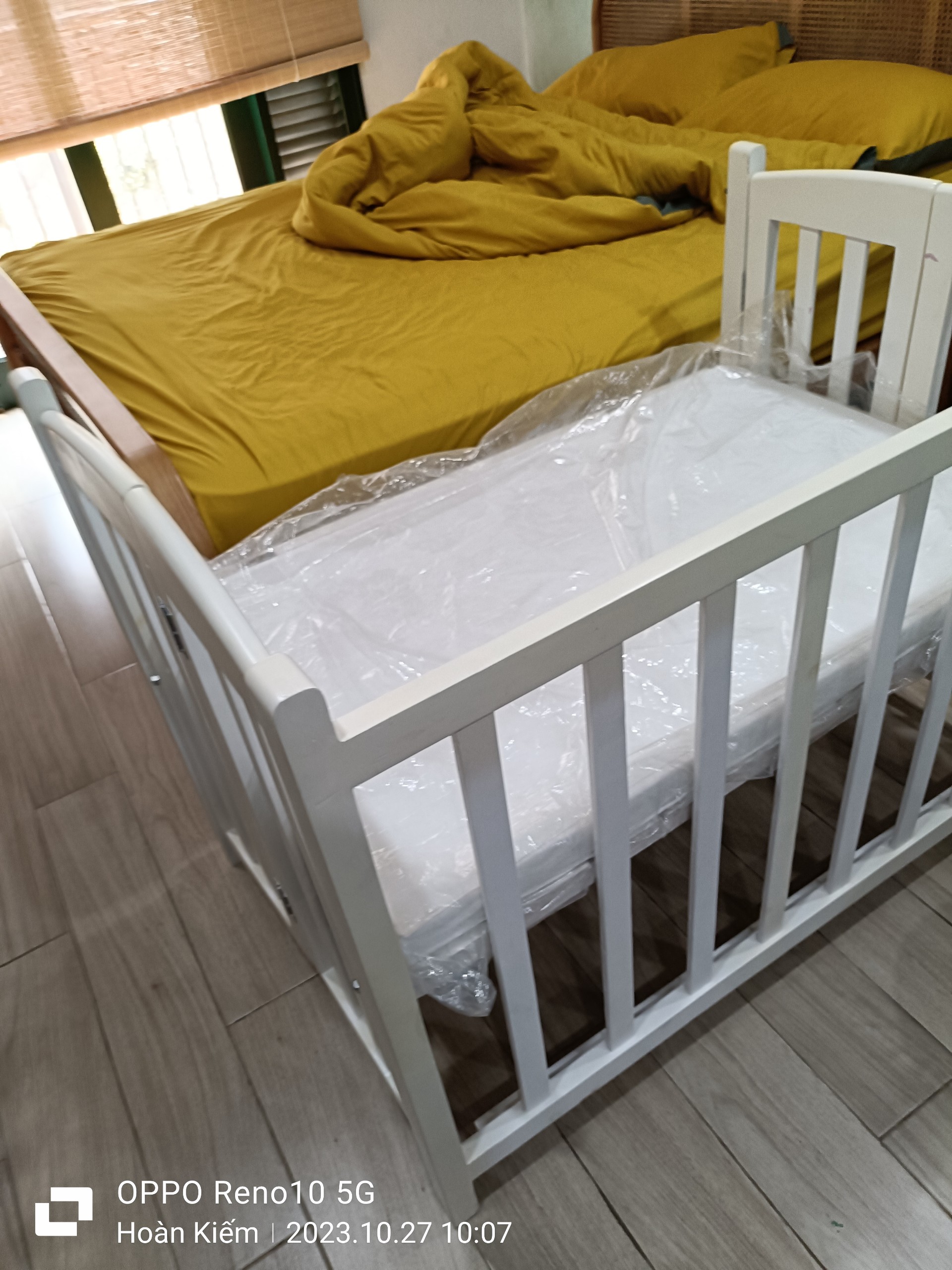 Rental of baby cot