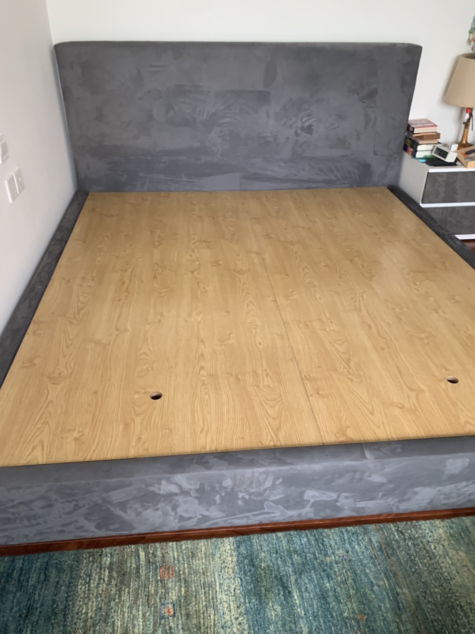 Customized bed plank