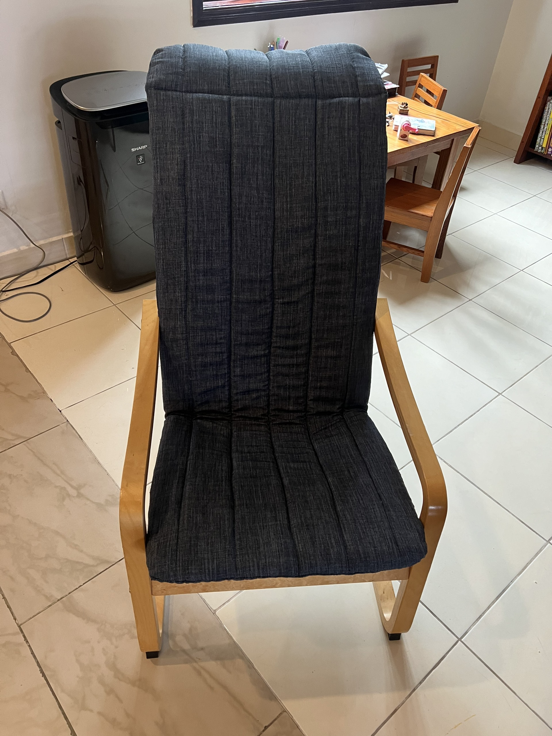 Customized rocking chair's cushion