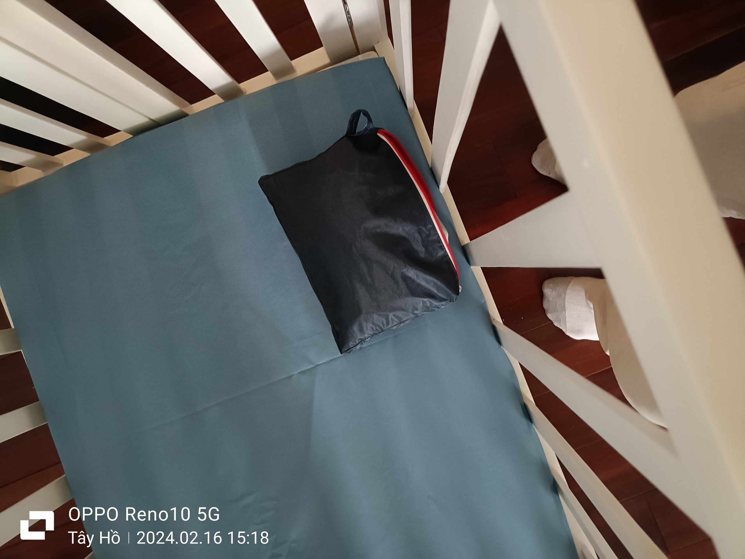 Rental of baby item - crib with mattress