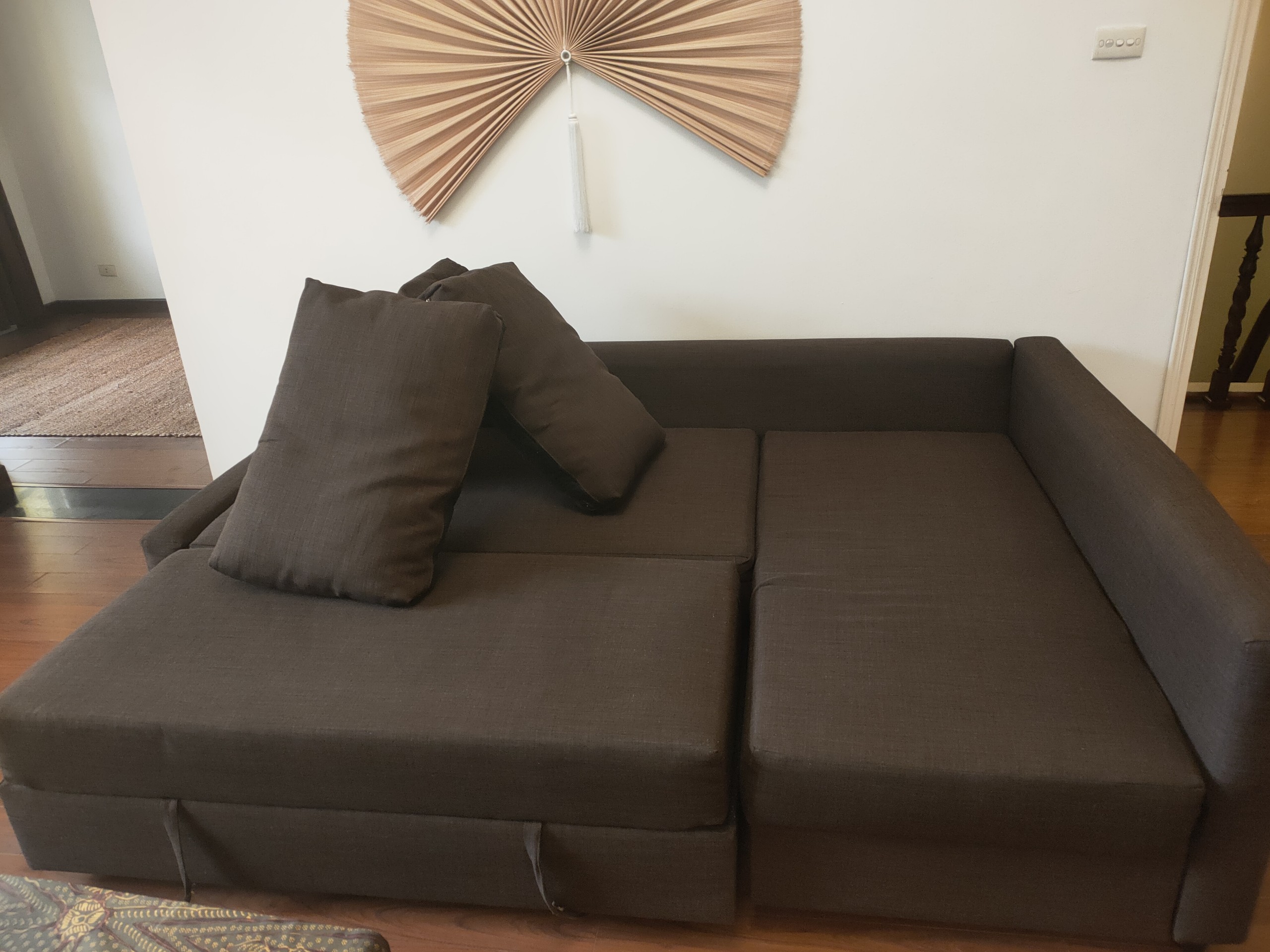 Sofa set steam cleaning
