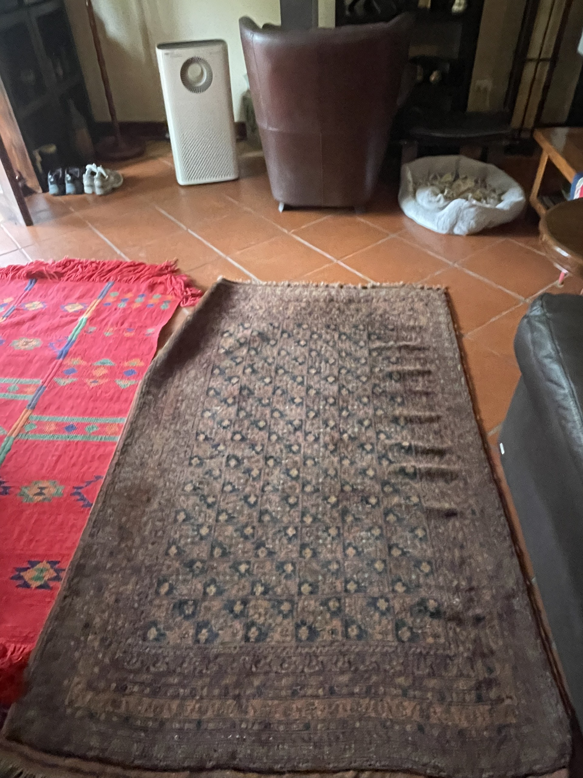 Handmade carpet cleaning