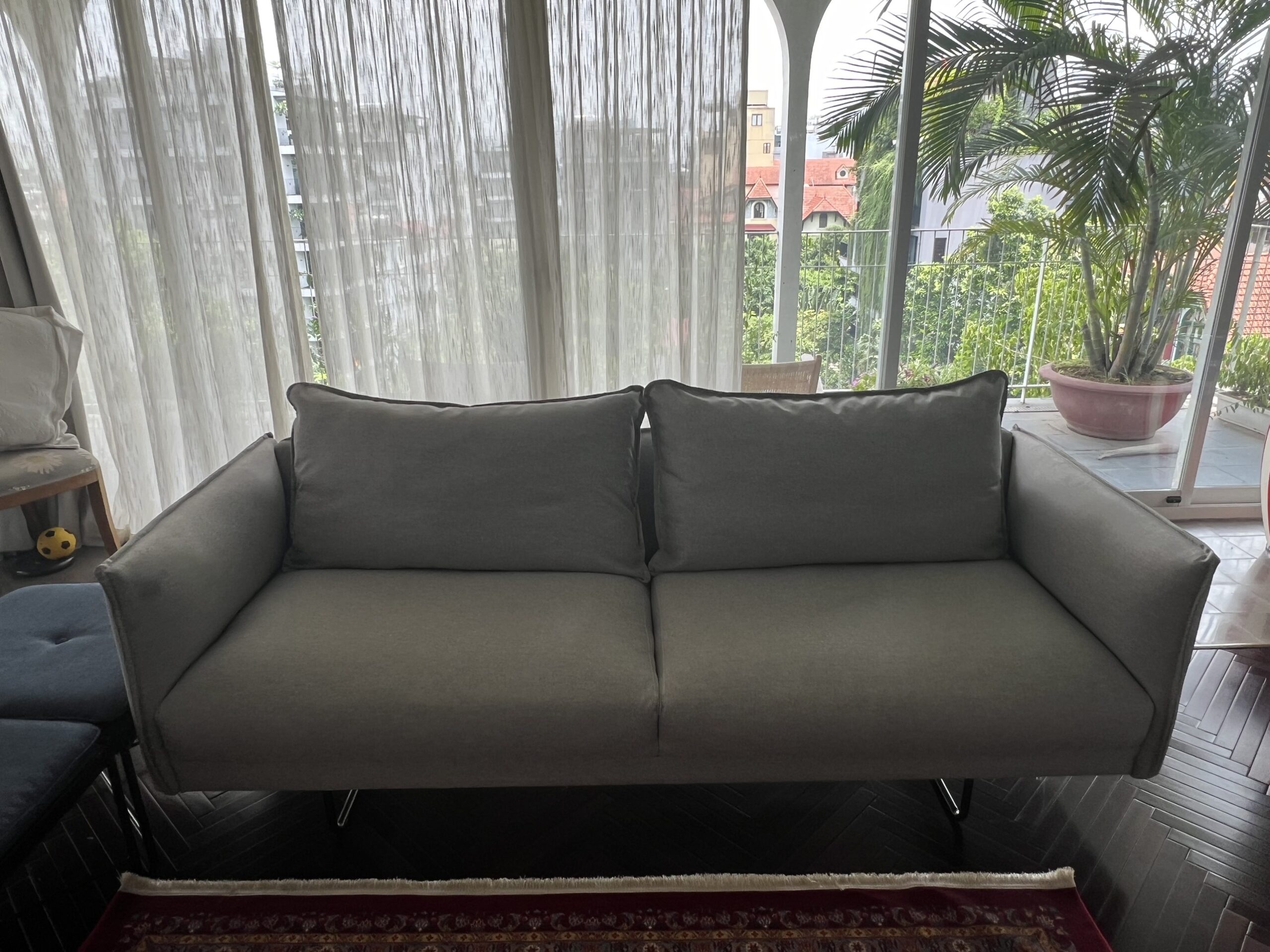 Sofa and footrest reupholstering