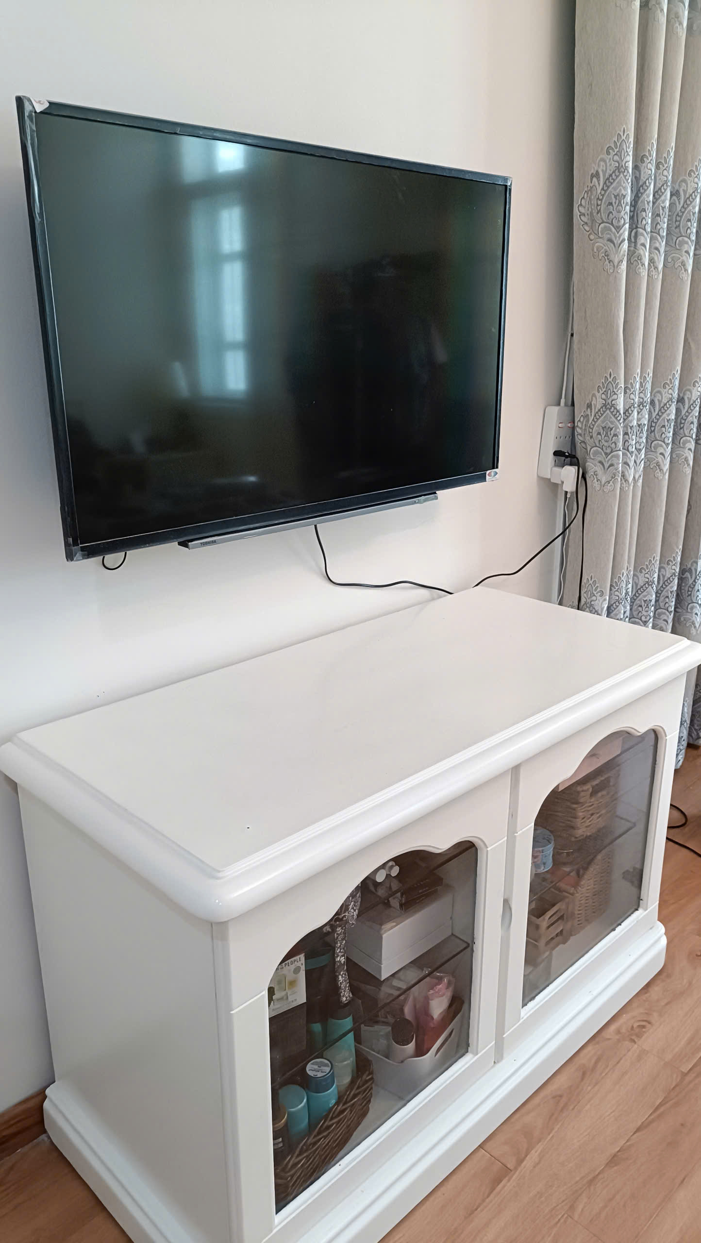 TV mounting